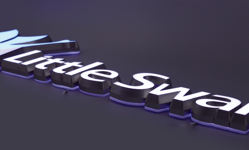 注塑迷你發光字 —— Little swan